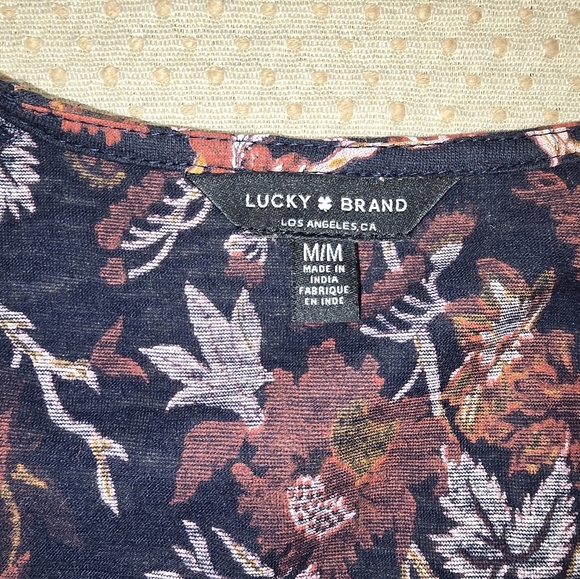 Lucky Brand Womens Size Medium Blue Floral 3/4 Sleeve V-Neck Blouse Top - Picture 6 of 8